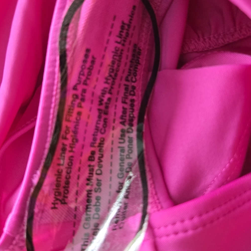 Tahari Pink Bikini Swimwear Set. SIZE Small - Picture 4 of 5